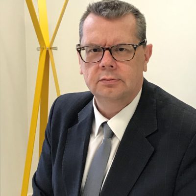 Dr Ken Bishop