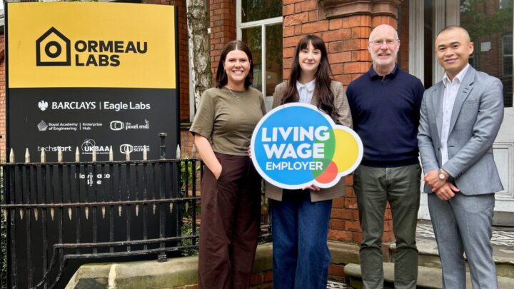 Ormeau Labs becomes the first  Living Wage Hub in the Linen Quarter