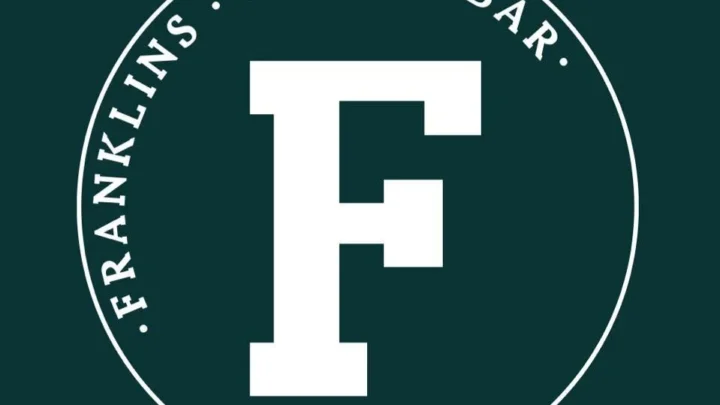 Drink Discount & Game Deals at Franklins Sports Bar
